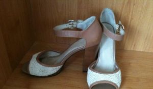 Bielo-hnedé sandálky