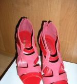Červeno-ružové sandálky