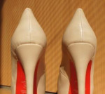Kožené lodičky Christian Louboutin s platformou – fotka 2